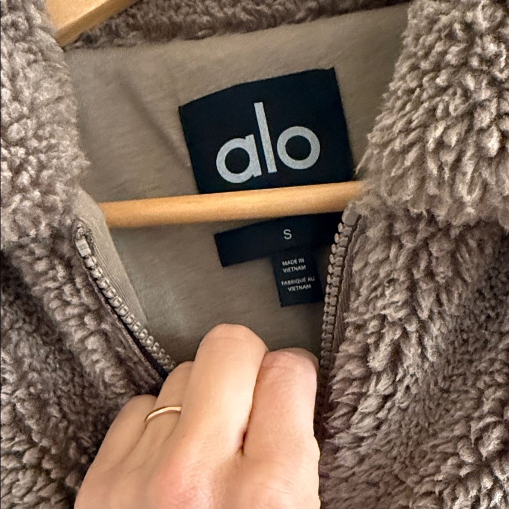 ALO Yoga Women's Teddy Jacket in Taupe - Picture 3 of 5